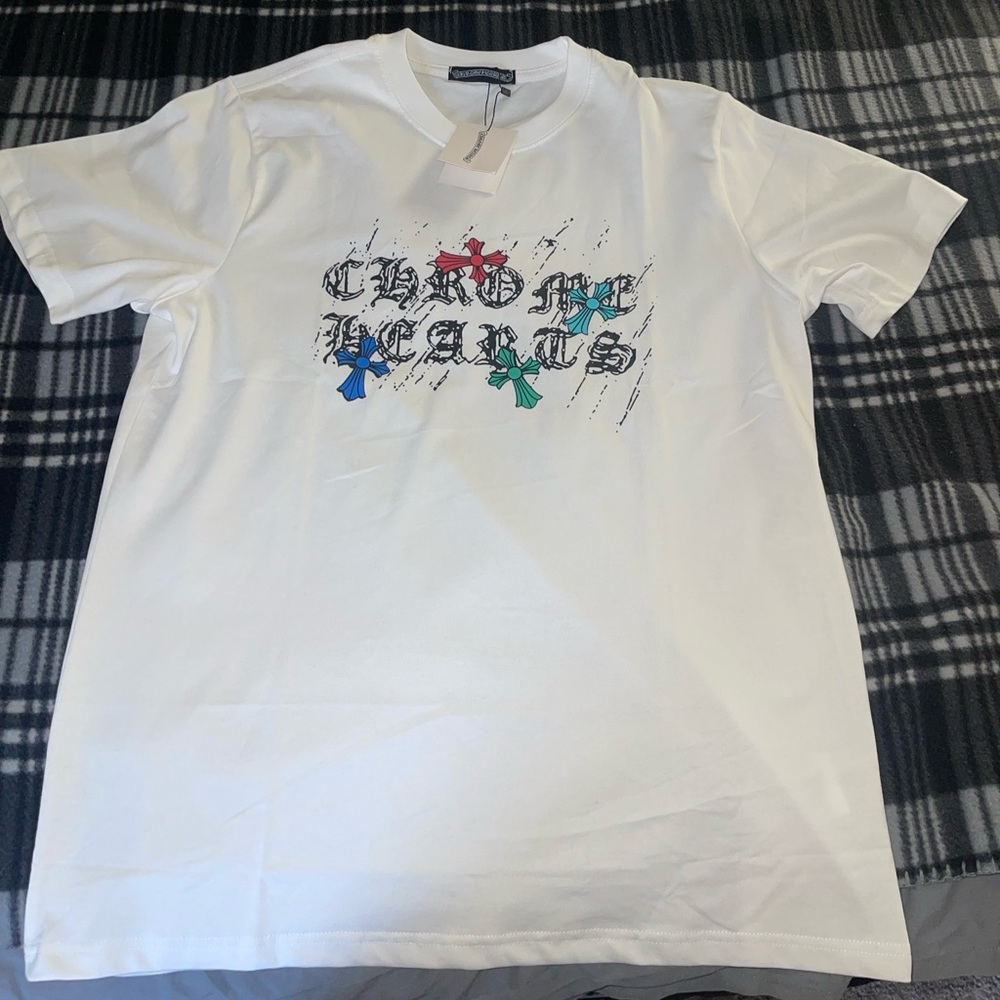 Size L brand new with tag chrome heart shirt